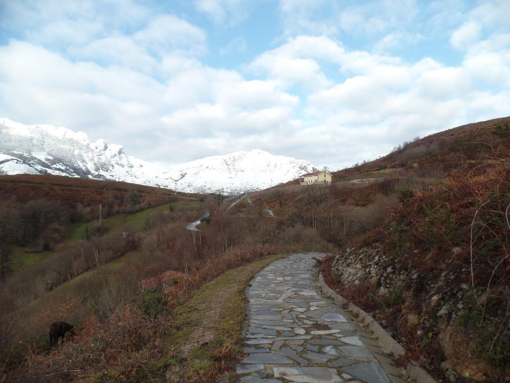 리오사 Mirador Del Angliru 호스텔 외부 사진